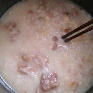 Cách làm cháo hạt sen thịt bằm