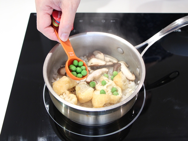 Chào hè với bánh bơ giòn dâu tây thơm ngọt