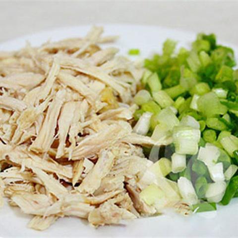 Cách làm cháo kê thịt gà cho bé