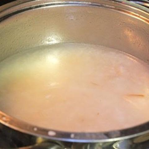 Cách làm cháo nấm và tôm