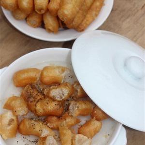 Cách làm cháo sườn quẩy