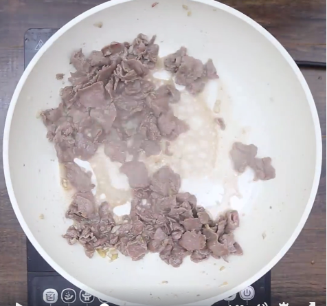 Cháo tía tô đậu xanh nóng hổi, giải cảm cực tốt cho cả nhà