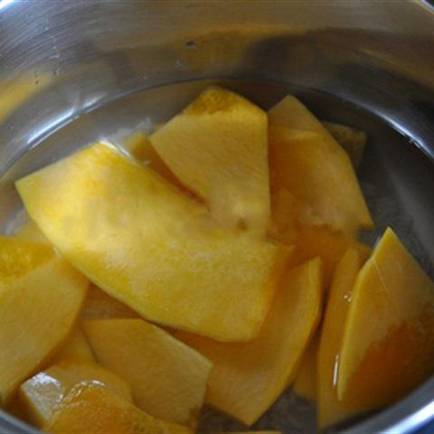 Cách làm cháo tôm bí đỏ