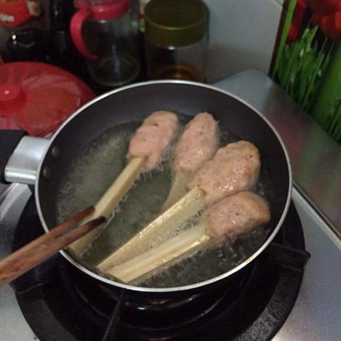 Cách làm chạo tôm mía lụi