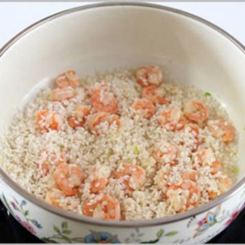 Cách làm cháo tôm với phô mai