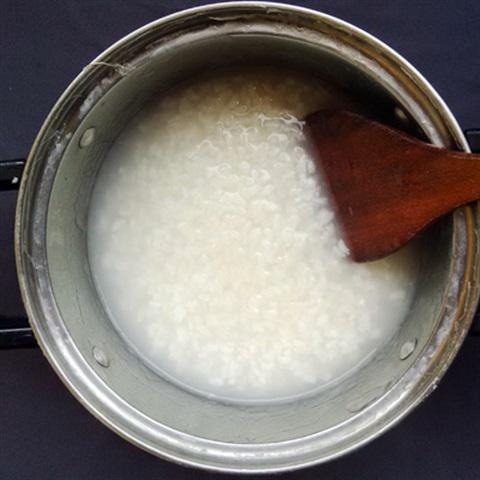 Cách làm cháo trứng thịt băm