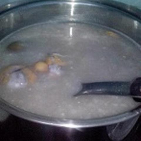 Cách làm cháo trứng vịt lộn