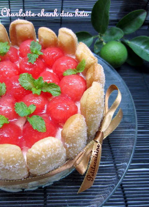Charlotte chanh dưa hấu