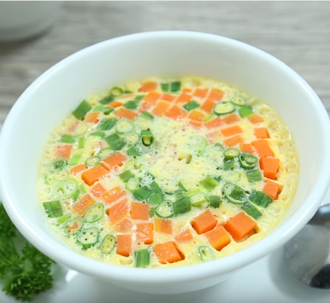 Chảy nước miếng với gà nướng ngũ vị ngon mềm, vàng óng