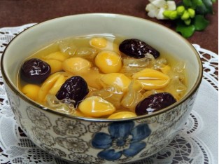 Chè bạch quả nấm tuyết