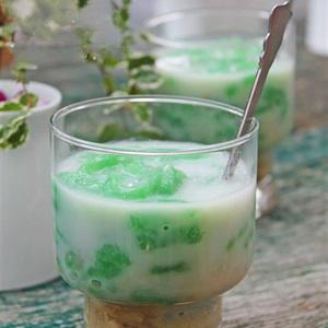 Chè bánh lọt đậu xanh ngon