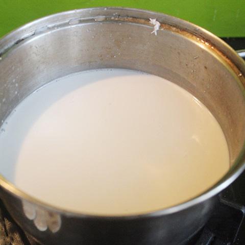 Cách làm chè bắp bột báng