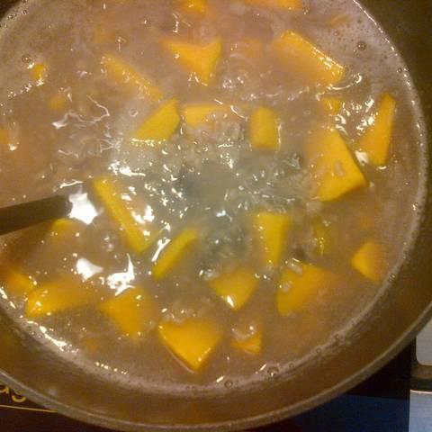 Cách làm chè bí đỏ đậu đen