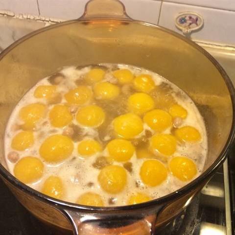 Cách làm chè bí đỏ đậu phộng Hà Tĩnh