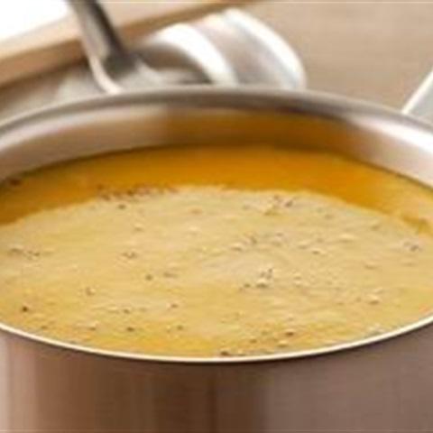 Cách làm chè bí đỏ hương táo