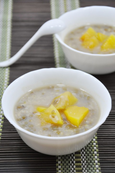 Chè bí ngô đậu xanh