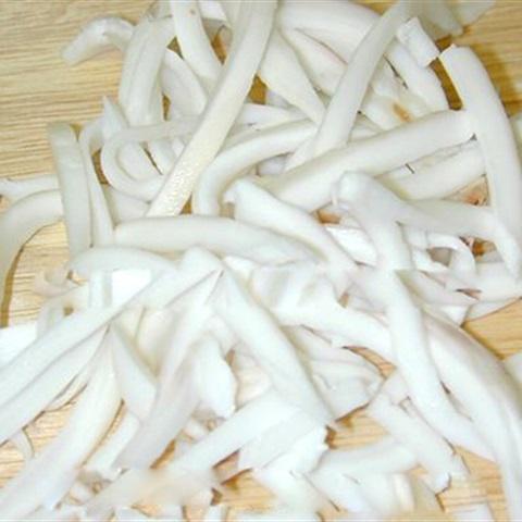 Cách làm chè bột báng nấu dừa non