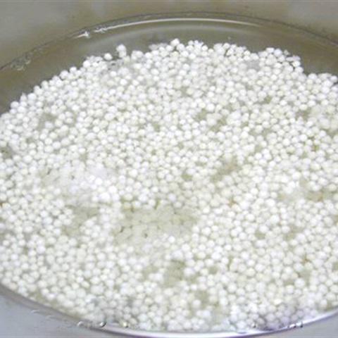 Cách làm chè bột báng nấu dừa non