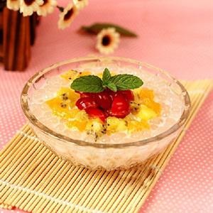 Cách làm chè bột báng trái cây