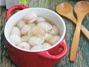 Chè bột lọc bọc đậu phộng