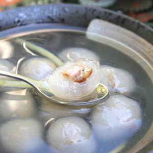 Cách làm chè bột lọc bọc heo quay