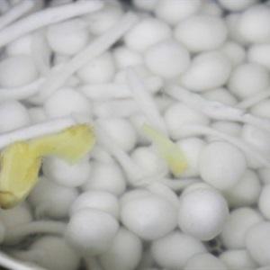 Cách làm chè bột lọc nhân cùi dừa