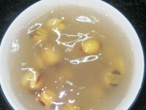 Chè bột sắn hạt sen