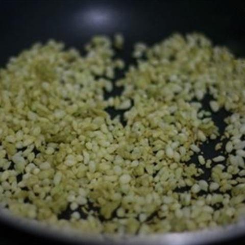 Cách làm chè chuối cốm rang