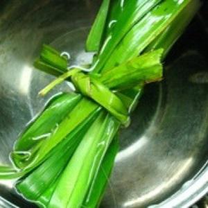 Cách làm chè cốm lá dứa