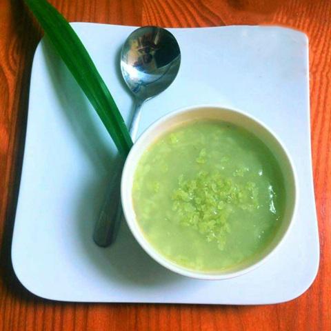 Cách làm chè cốm nấu lá dứa