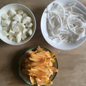 Cách làm chè củ năng trái cây