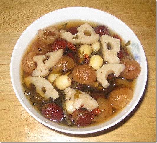 Chè củ sen bổ lượng