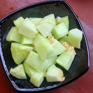 Cách làm chè đậu đen dưa lê