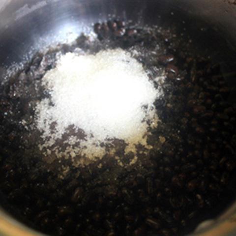 Cách làm chè đậu đen dưa lê