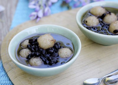 Chè đậu đen kiểu Thái ngon ngọt