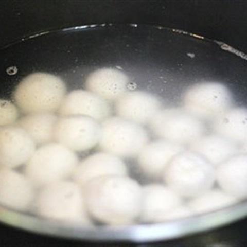 Cách làm chè đậu đen kiểu Thái