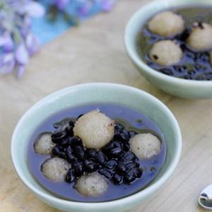 Cách làm chè đậu đen kiểu Thái