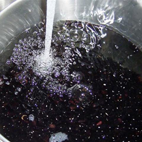 Cách làm chè đậu đen sương sáo