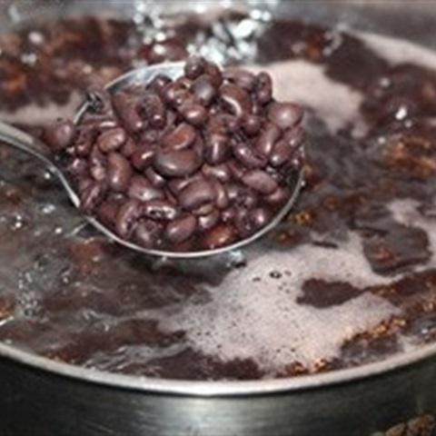 Cách làm chè đậu đen sương sáo