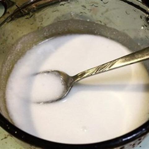 Cách làm chè đậu đỏ bột báng nước cốt dừa