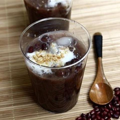 Cách làm chè đậu đỏ bột báng nước cốt dừa