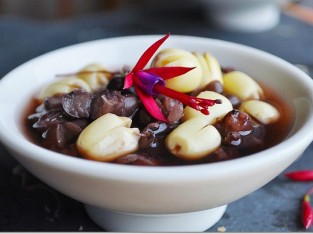 Chè đậu đỏ hạt sen