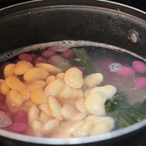 Cách làm chè đậu ngự và trân châu lá cẩm