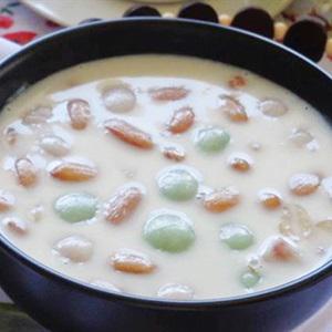 Cách làm chè đậu phộng khoai môn