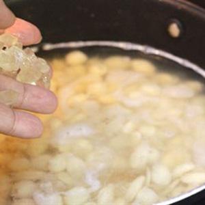 Cách làm chè đậu ván và hạt sen