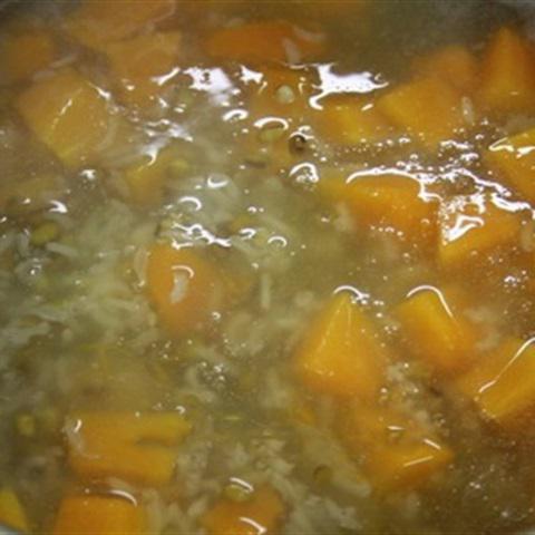 Cách làm chè đậu xanh bí đỏ