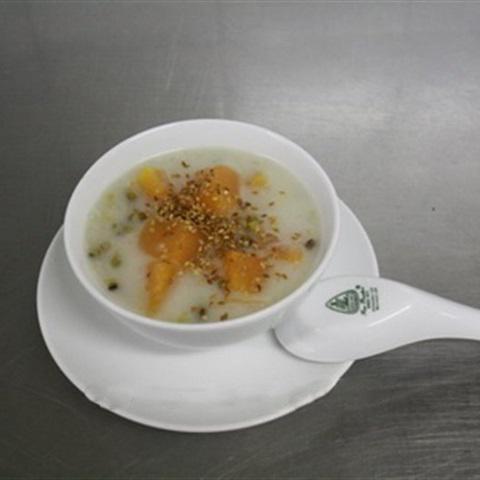 Cách làm chè đậu xanh bí đỏ