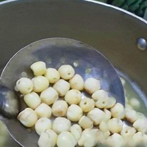 Cách làm chè đậu xanh hạt sen