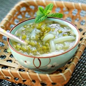 Cách làm chè đậu xanh mì nui