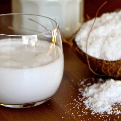 Cách làm chè đậu xanh nấu nước cốt dừa